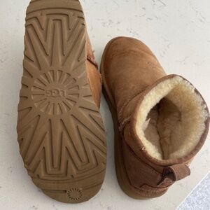 UGG ultra mini boot